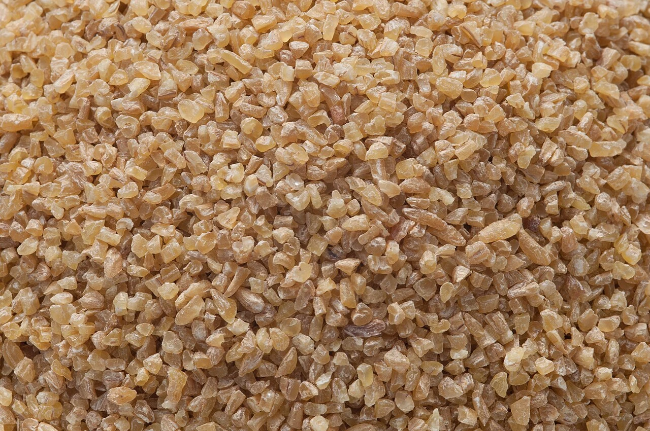 Bulgur; işlenmiş buğdayın güncel örneği.